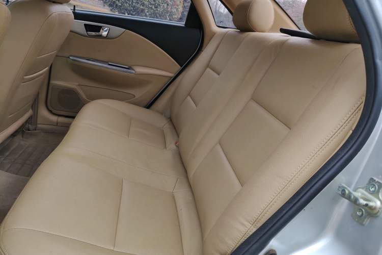 Used Buick Excelle 2011 1.6LX-AT
