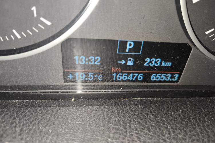 Used BMW 2 Series Active Tourer 2016 218i Fashion Model Odometer Close Up