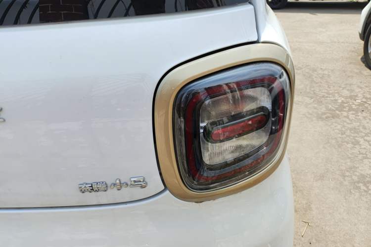 Used Bestune Pony 2026 Model 222km Cute Horse Plus Exterior 3