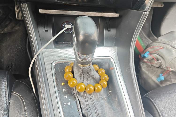 Used MG 6 2017 20T Automatic Luxury Smart Connect Version China V Standard Gear Lever