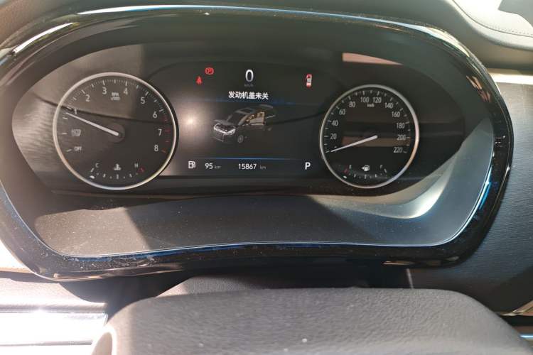 Used Buick GL8 2023 Facelifted Land Cruiser Executive Luxury Version