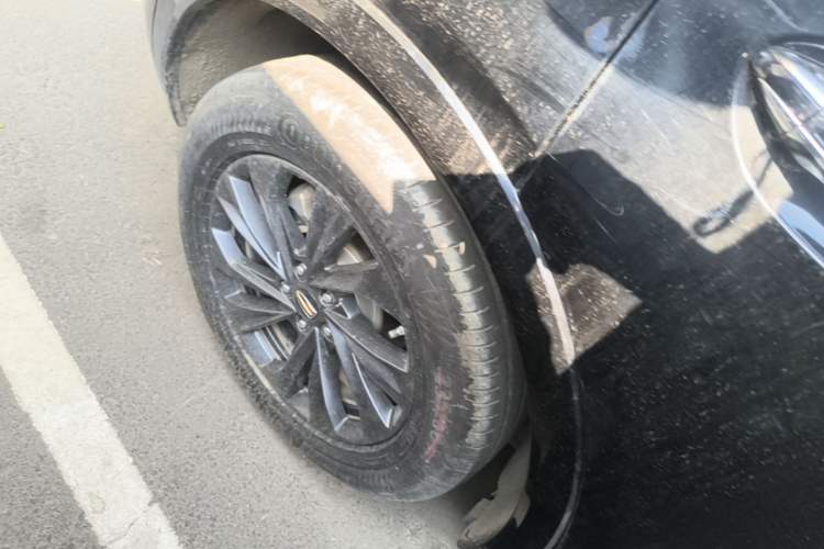 Used Hongqi HS5 2023 2.0T Qixiang Pro Edition
