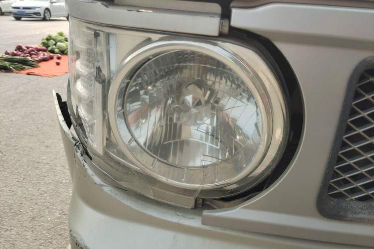 Used Dongfeng Xiaokang V29 2012 1.2L Standard Version
