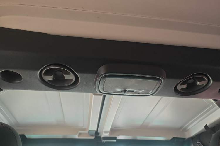 Used BAIC Off-Road BJ40 2016 40L 2.3T Manual All-Wheel Drive Prestige Edition