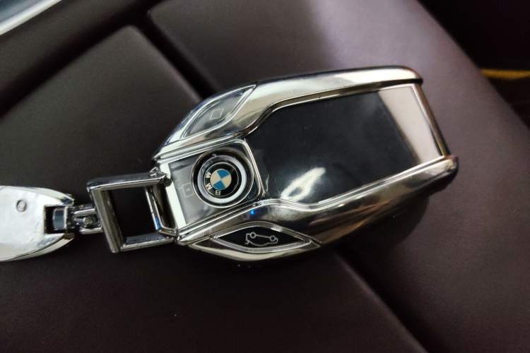 Used BMW 7 Series 2016 740Li Luxury Edition Vehicle Key