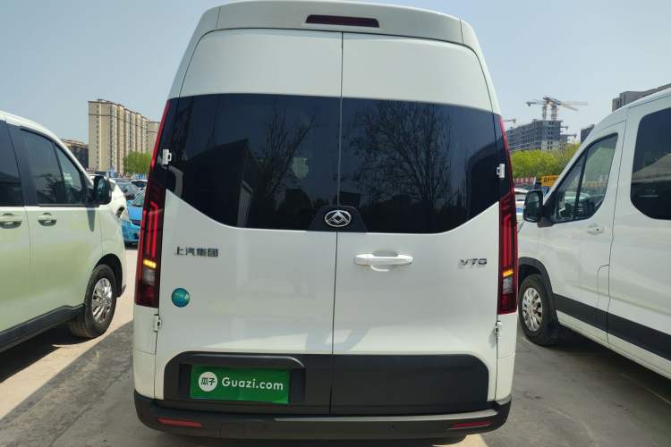 Used SAIC MAXUS Xintu V70 2025 2.0T Manual Long Wheelbase Mid-Height Luxury Version 9 Seats
