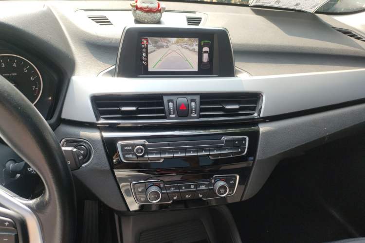 Used BMW X1 2016 sDrive18Li Premium Edition