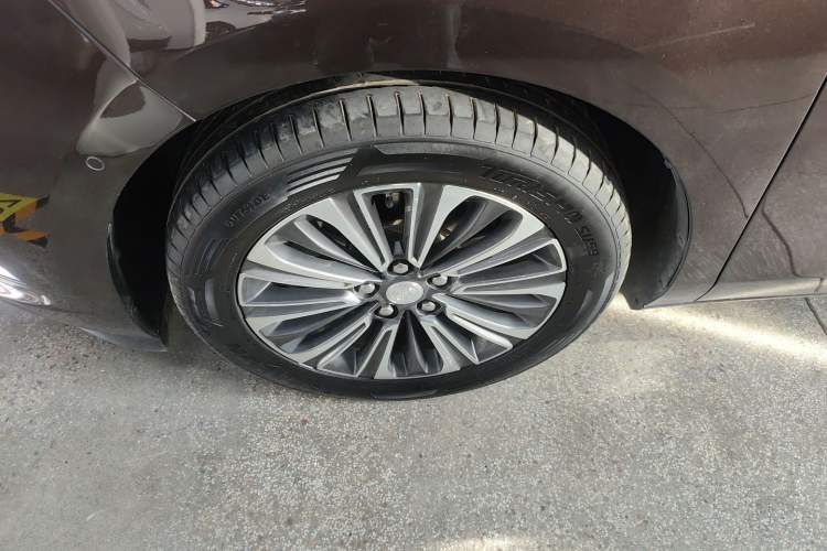 Used Buick GL8 2021 ES Landtrek 653T Luxury Model