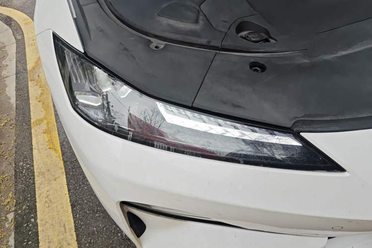 Used Deepal SL03 2022 1.5L 1200 Extended-Range Version Right Front Headlight