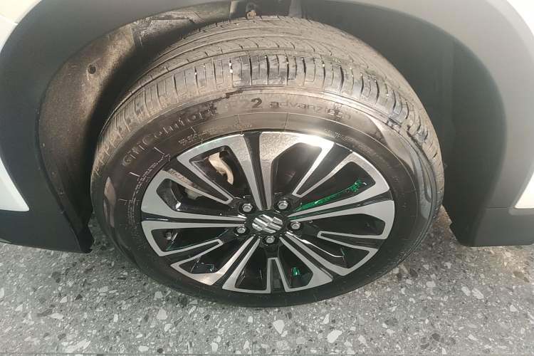 Used Everus VE-1 2021 S Pirelli Edition
