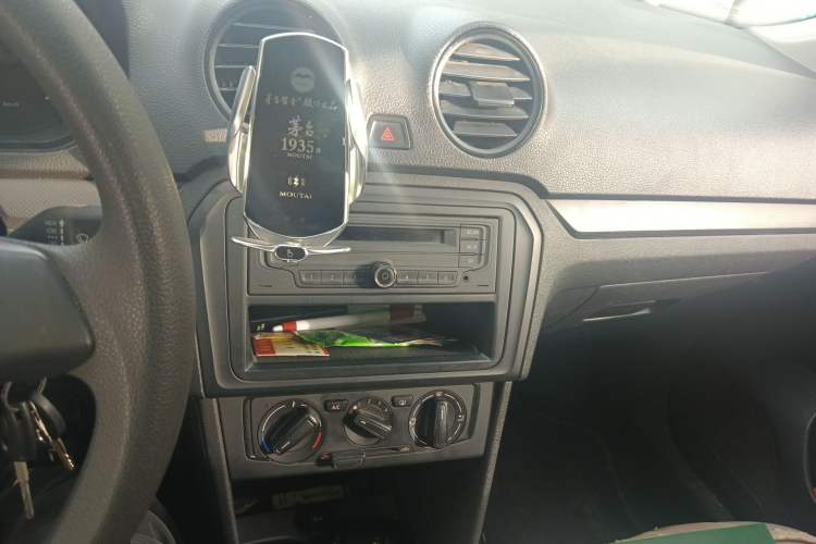 Used Volkswagen Jetta 2013 1.6L Manual Fashion Edition
