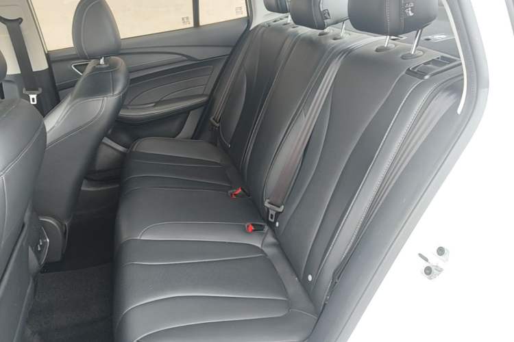 Used Roewe i5 2020 1.5L Manual 4G Connect Leehao Flagship Edition