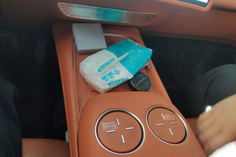 Used Deepal S07 2023 200Max Range-Extended Version
