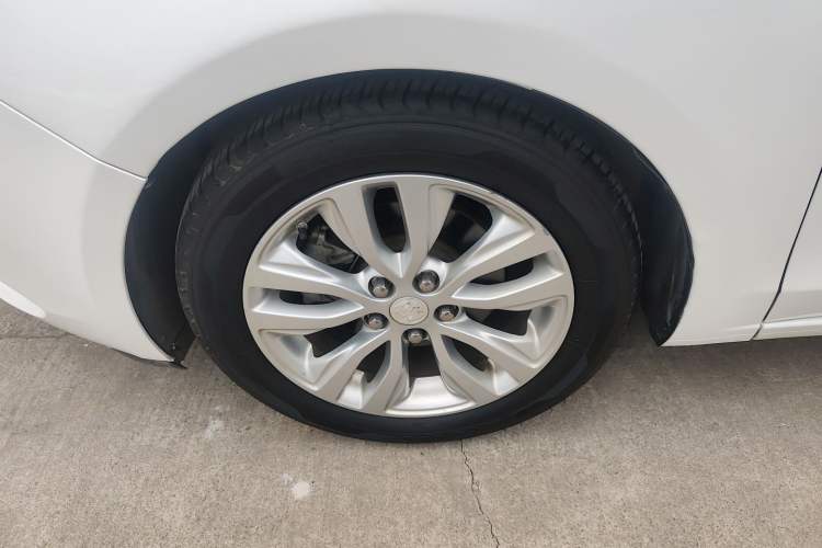 Used Buick GT 2018 15T Dual-Clutch Elite Model China V Standard
