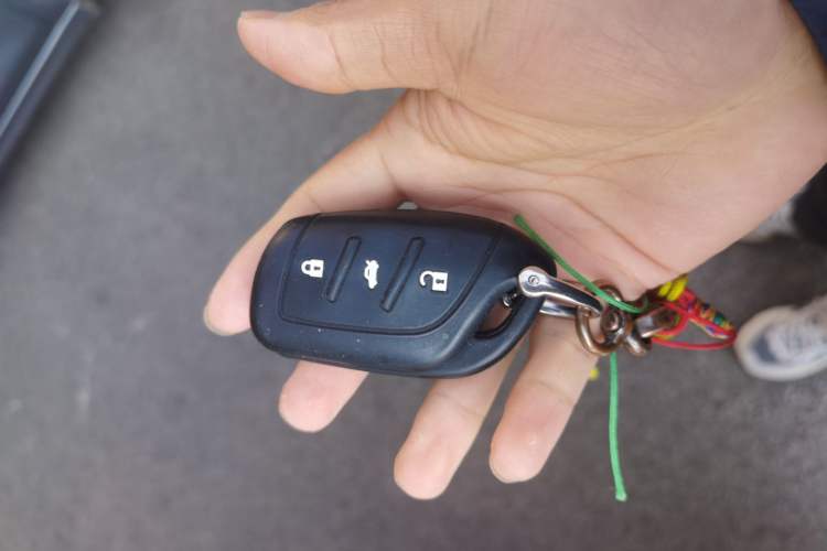 Used Roewe i5 2019 1.5L Automatic 4G Connected Langhao Edition Vehicle Key