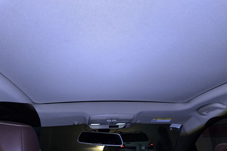 Used Buick Envision 2015 20T Two-Wheel-Drive Elite Model Headliner