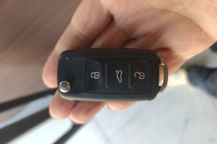Used Volkswagen Santana 2015 Haval H6 1.6L Automatic Comfort Model
