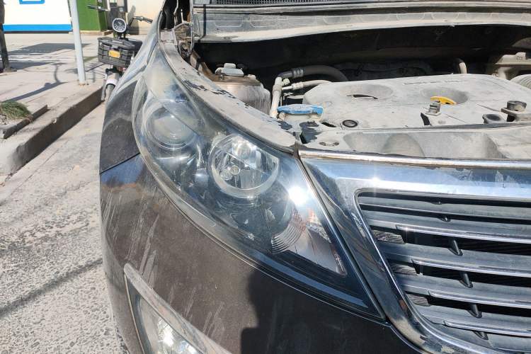 Used Kia Sportage R 2012 2.0L Automatic Two-Wheel Drive GL Trim
