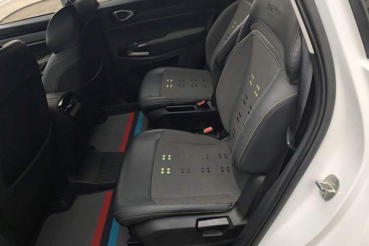 Used Baojun RM-5 2019 1.5T CVT Elite Version with 24-Hour Online Service 6 Seats