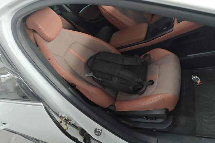 Used Nio EC6 2020 440 km Performance Version