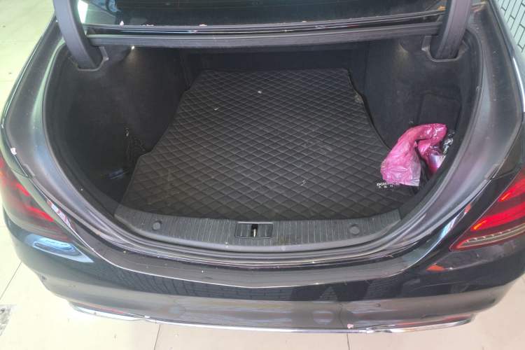 Used Mercedes-Benz S-Class 2017 S 320 L Business Model Trunk