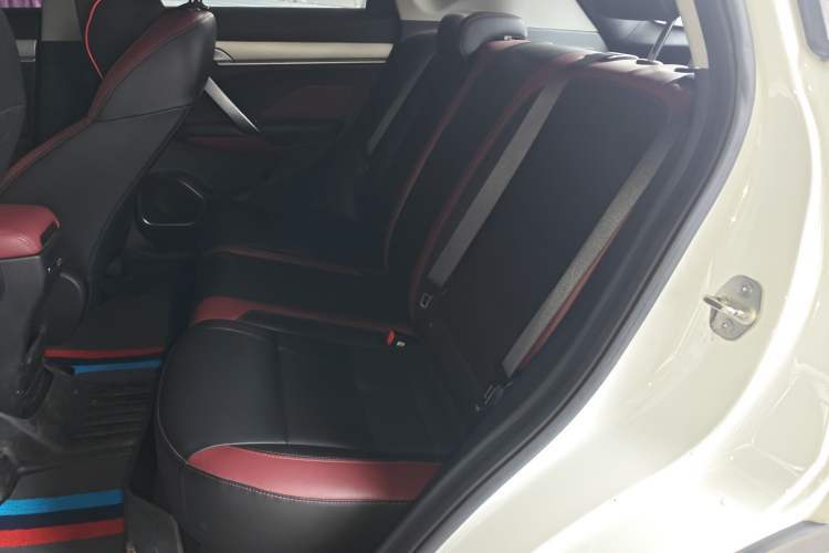 Used Geely Auto Coolray 2021 1.4T DCT Diamond Edition Left Rear Seat