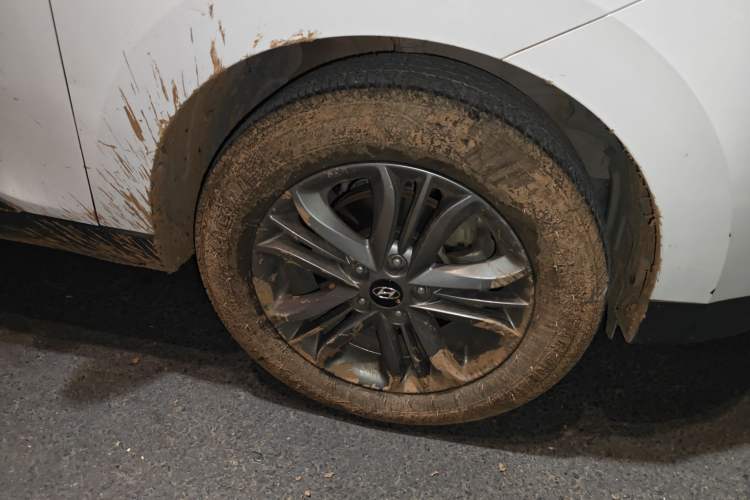 Used Hyundai ix35 2015 2.0L Automatic 2WD Smart Type China IV