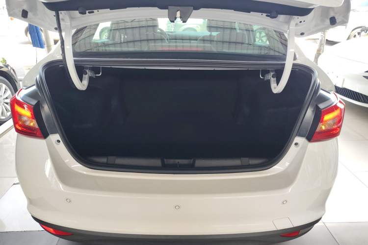 Used Chery New Energy Arrizo e 2024 405km Travel Edition
