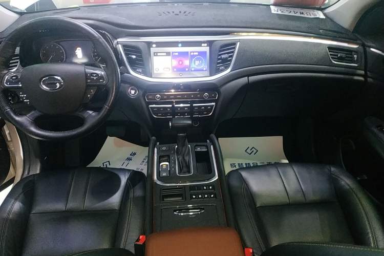 Used GAC Trumpchi GS7 2017 320T Two-Wheel-Drive Luxury Smart Connectivity Model