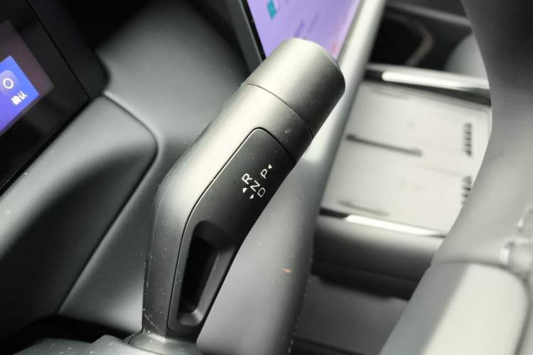 Used Lynk & Co 900 2025 2.0T Exploration Edition
