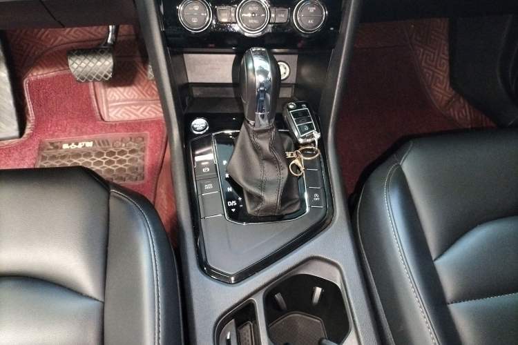 Used Volkswagen Tharu 2020 280TSI Two-Wheel Drive Comfort Edition China VI Standard