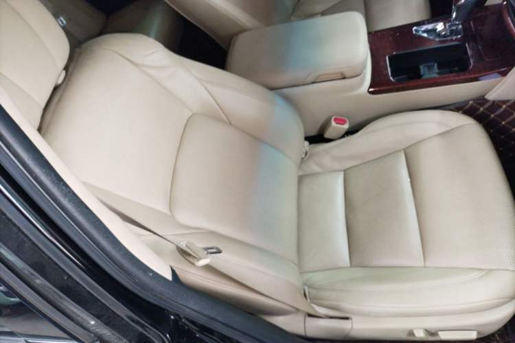 Used Toyota Crown 2015 2.0T Fashion Edition
