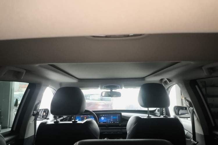 Used EXEED Zhuifeng 2022 Chasing the Waves Edition 1.5T CVT Good Things Peanut Edition
