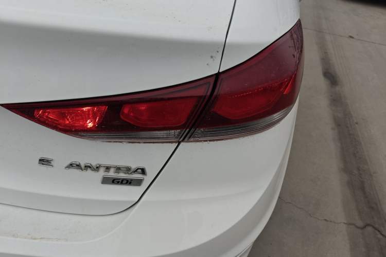 Used Hyundai Elantra (6th Generation / Lingdong) 2016 1.6L Automatic ZhiXuan – Elite Version
