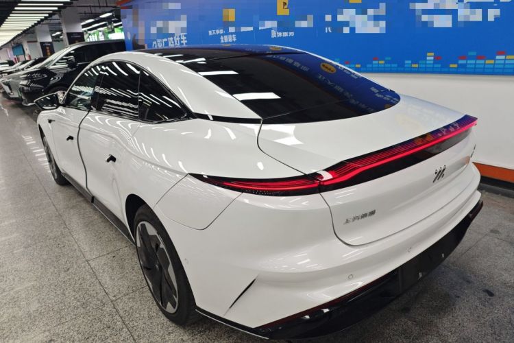 Used IM L7 2022 Dynamic Model Exterior 3