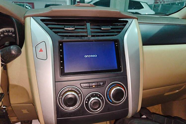 Used Venucia D50 2014 1.6L Manual Splendid Edition