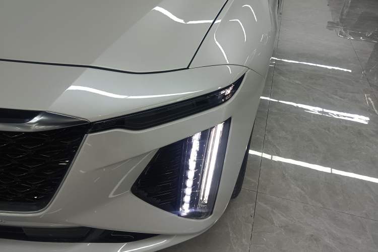 Used Cadillac CT6 2023 28T Luxury Version