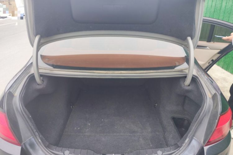 Used BMW 5 Series 2011 535i Sport Edition
