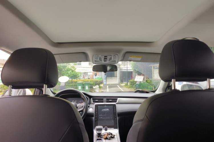 Used Roewe RX5 2021 PLUS 330TGI Automatic National Style Smart Enjoyment Edition
