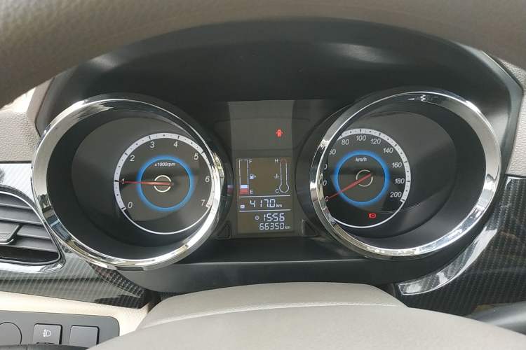 Used Foton Gatu ix5 2016 1.5L Zhiyue Model
