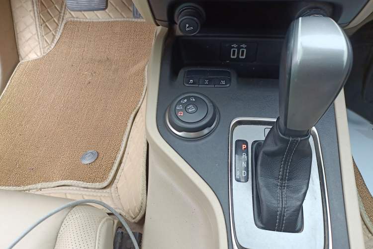 Used Ford Everest 2017 2.0T Gasoline Automatic 4x4 Luxury Edition 7 Seats