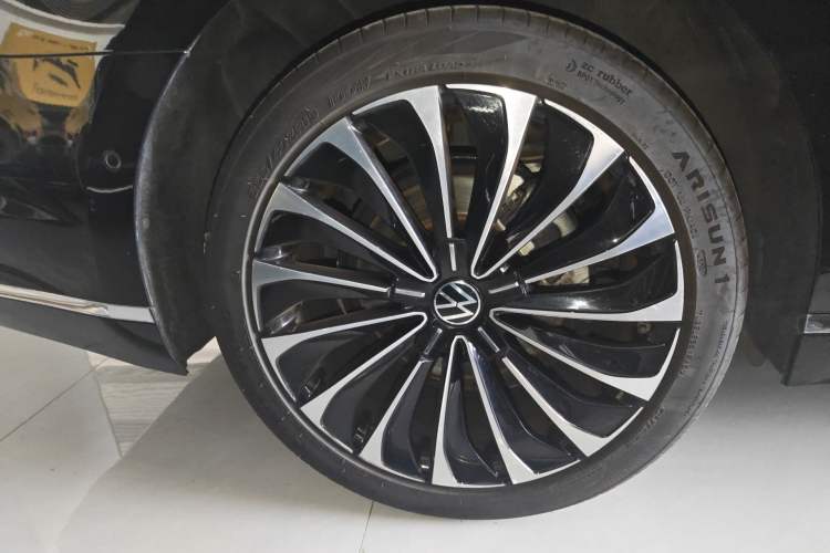 Used Volkswagen Phideon 2021 380TSI Prestige Edition
