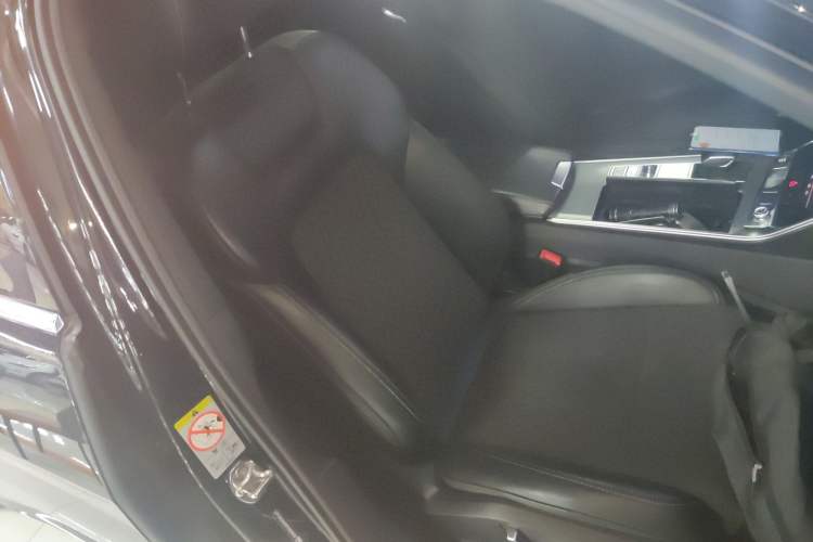 Used Audi A6L 2023 Revised 45 TFSI Prestige Dynamic Edition
