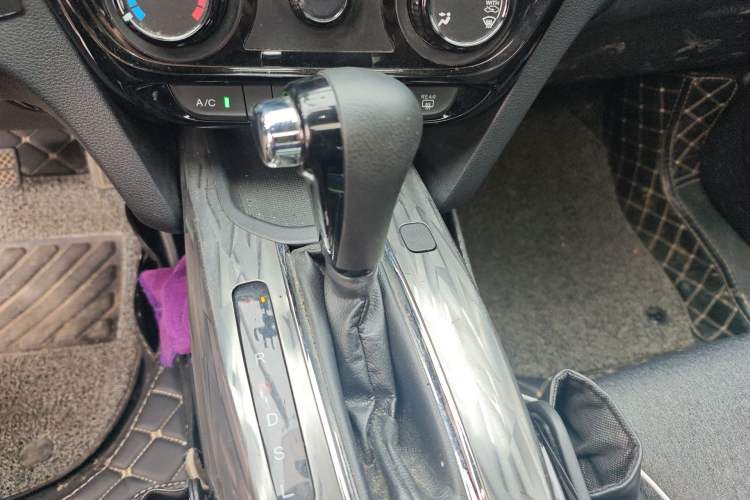 Used Honda XR-V 2019 1.5L CVT Comfort Version China V Emission Standard Gear Lever