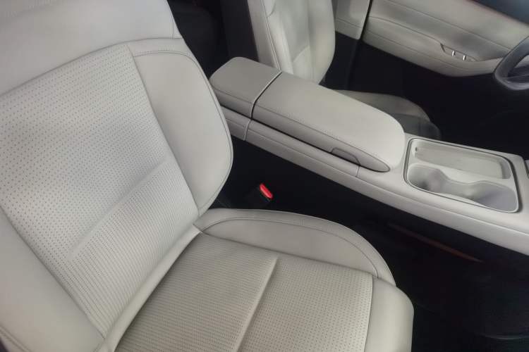 Used Nio ES6 2024 75 kWh