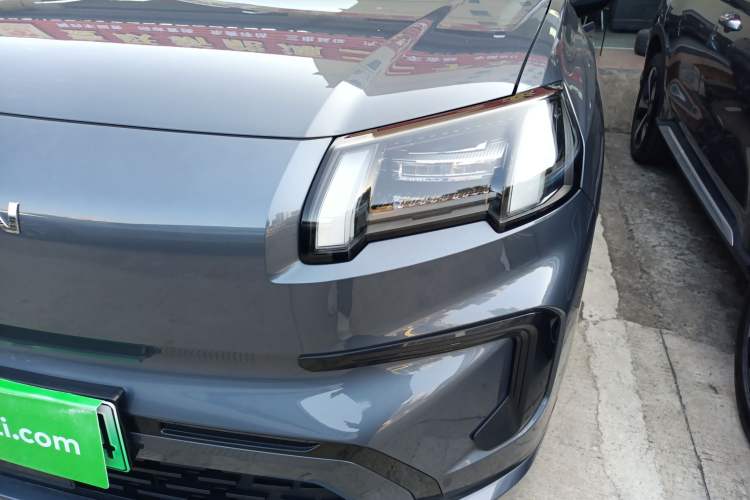 Used AION V 2024 Aion Tyrannosaurus 650 Smart Premium Edition
