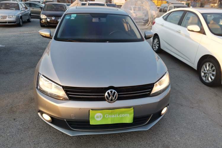 Used Volkswagen Sagitar 2014 1.4TSI Automatic Luxury Model
