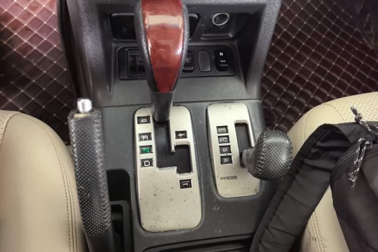 Used Mitsubishi Pajero 2008 V73 3.0L AT GLS
