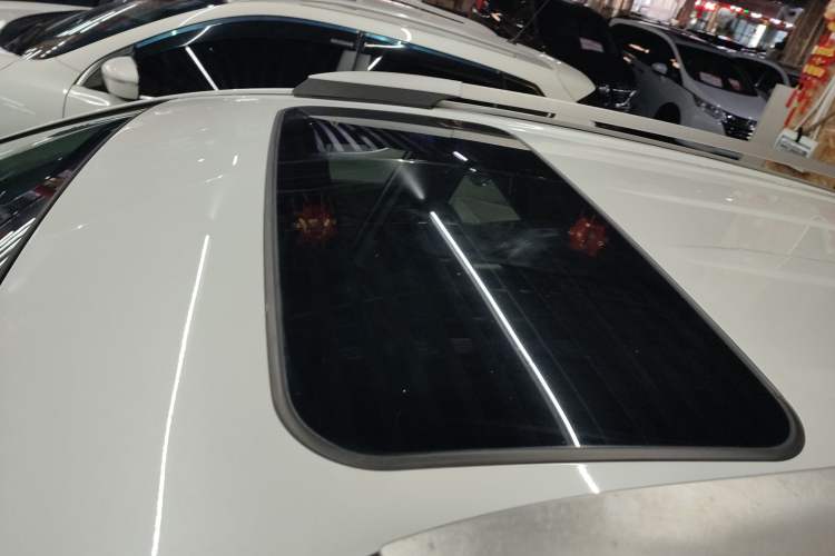 Used Toyota RAV4 2019 2.0L CVT Two-Wheel Drive Comfort Edition China VI Standard