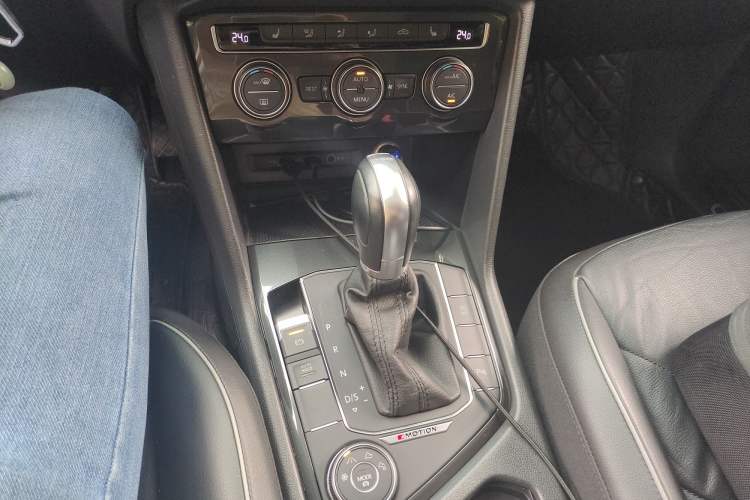 Used Volkswagen Tiguan 2018 330TSI All-Wheel-Drive Innovation Model